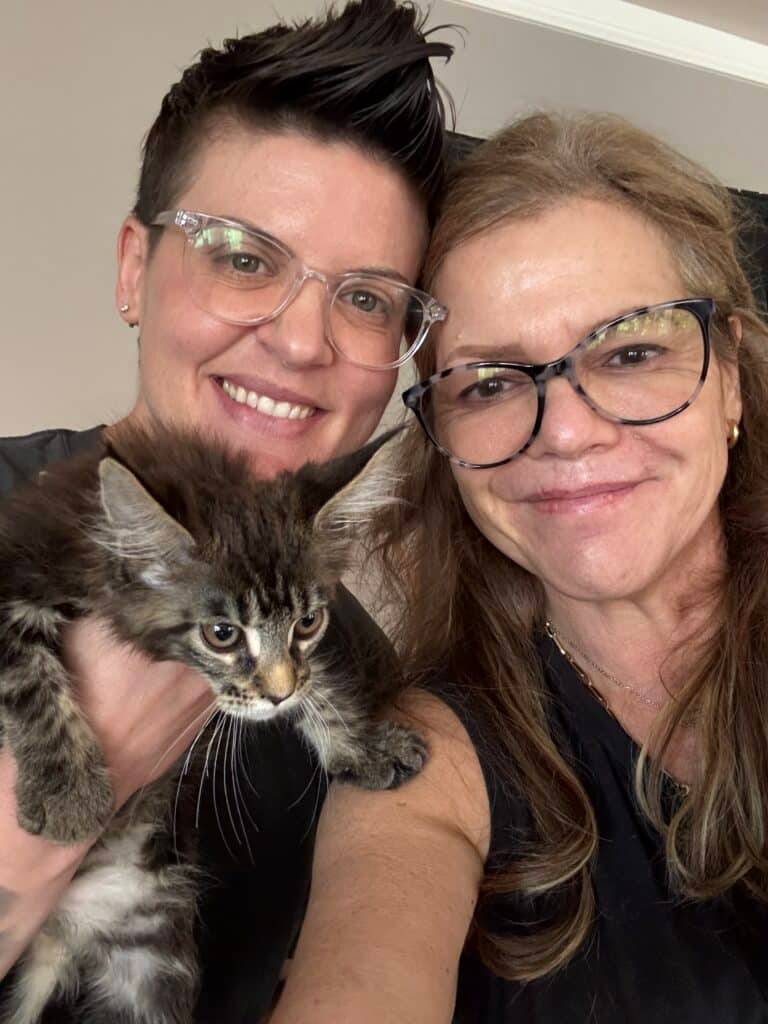 Bellspurr Breeder with Female Maine Coon Kitten and Her New Lesbian Owner